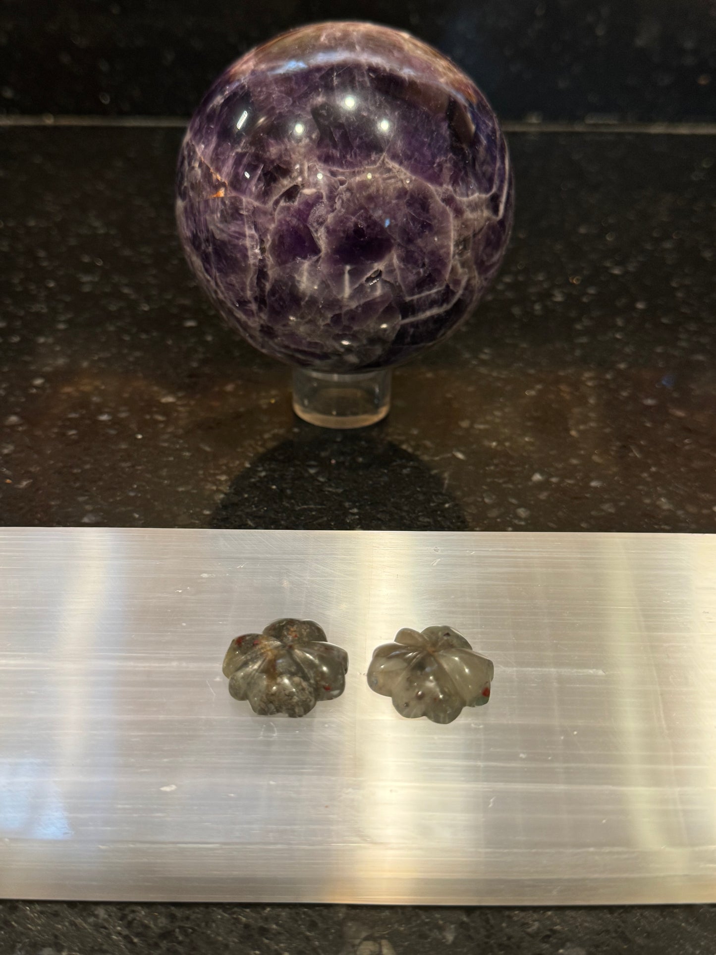 Bloodstone Clover Set of 2