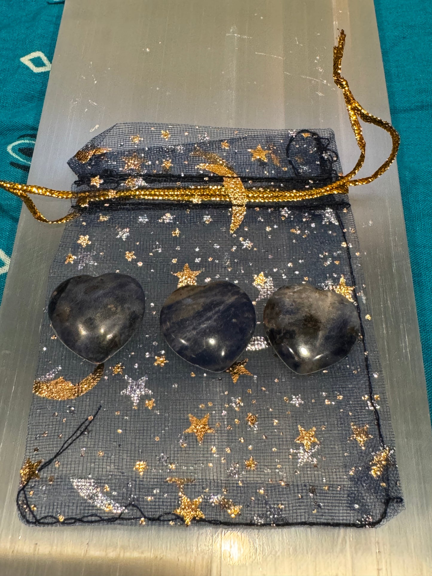 Crystal Manifesting Pouch for Courage and Combat Fear