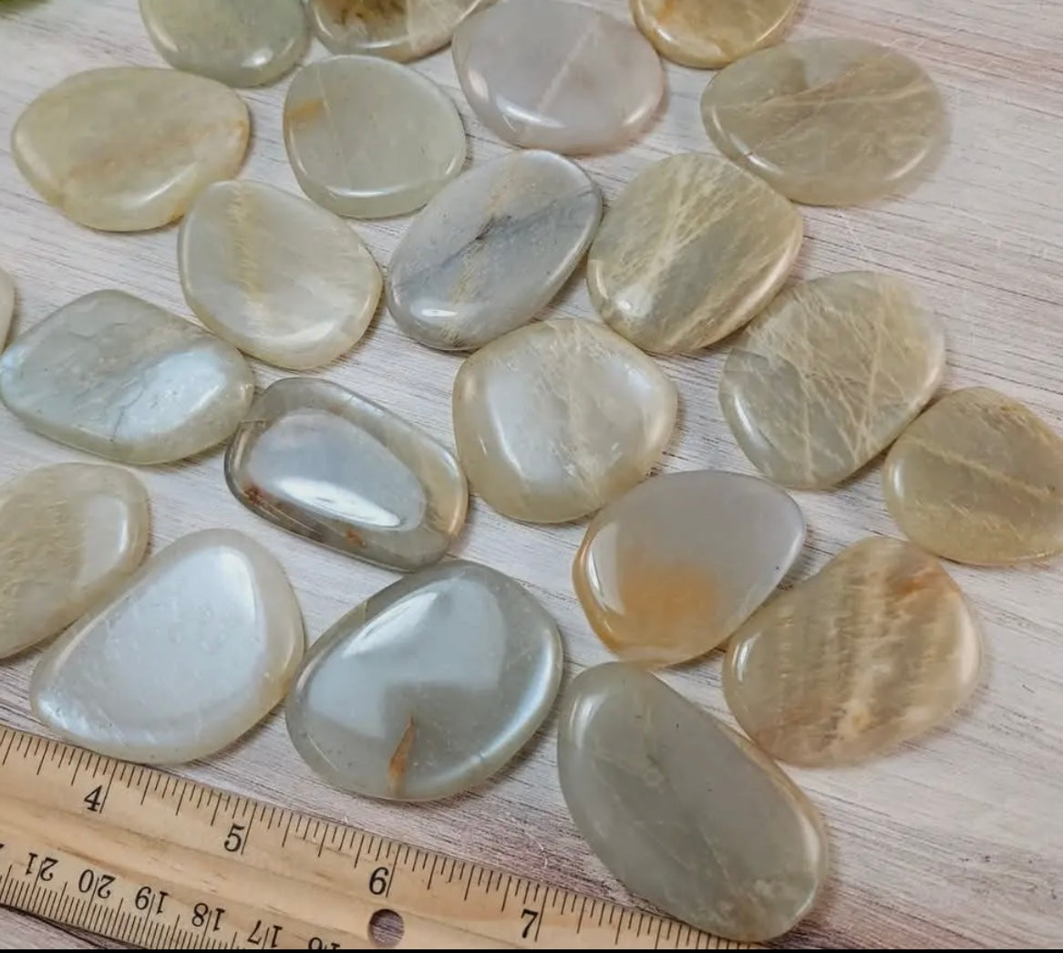 Moonstone Pocket Flat Crystal 1 Piece
