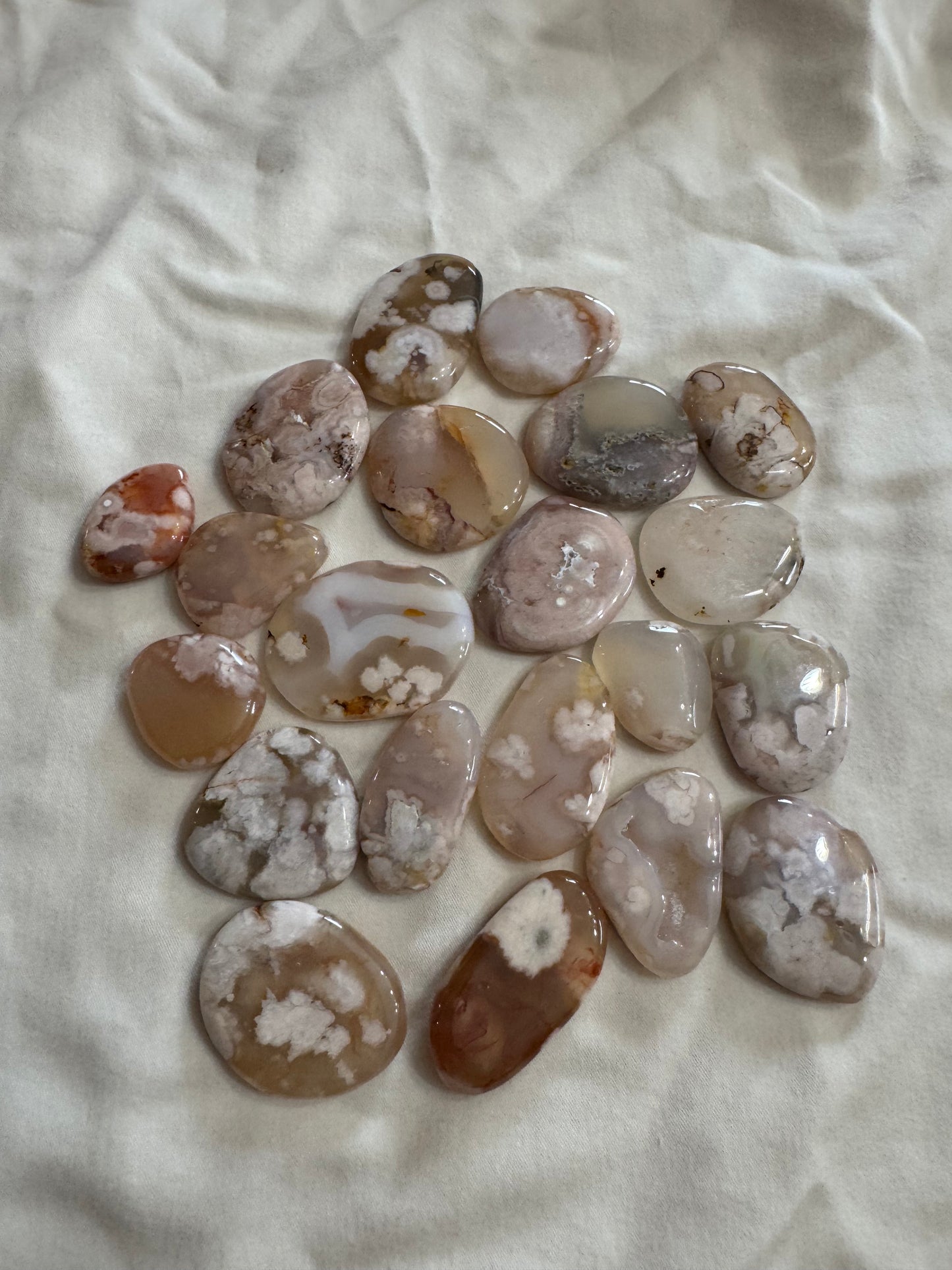 Flower Agate Crystal Flat Palm Stone