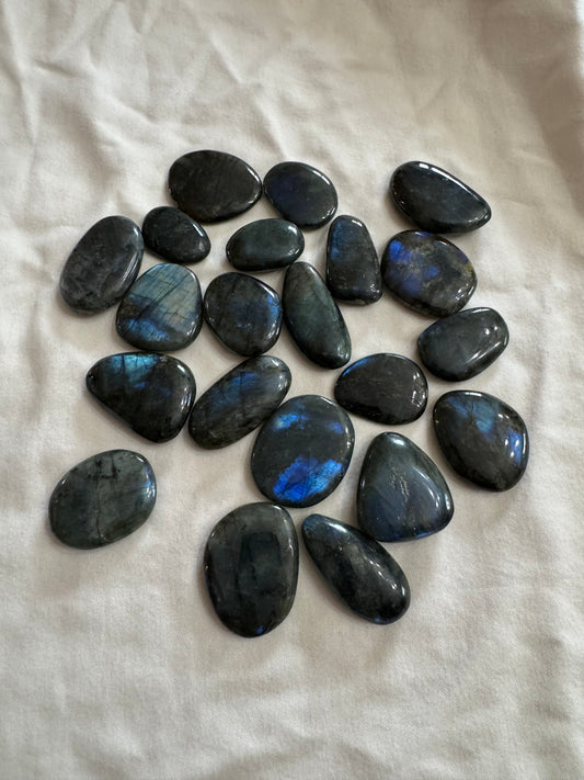 Blue Flash Labradorite Flat Pocket Palm Stone 1 Piece