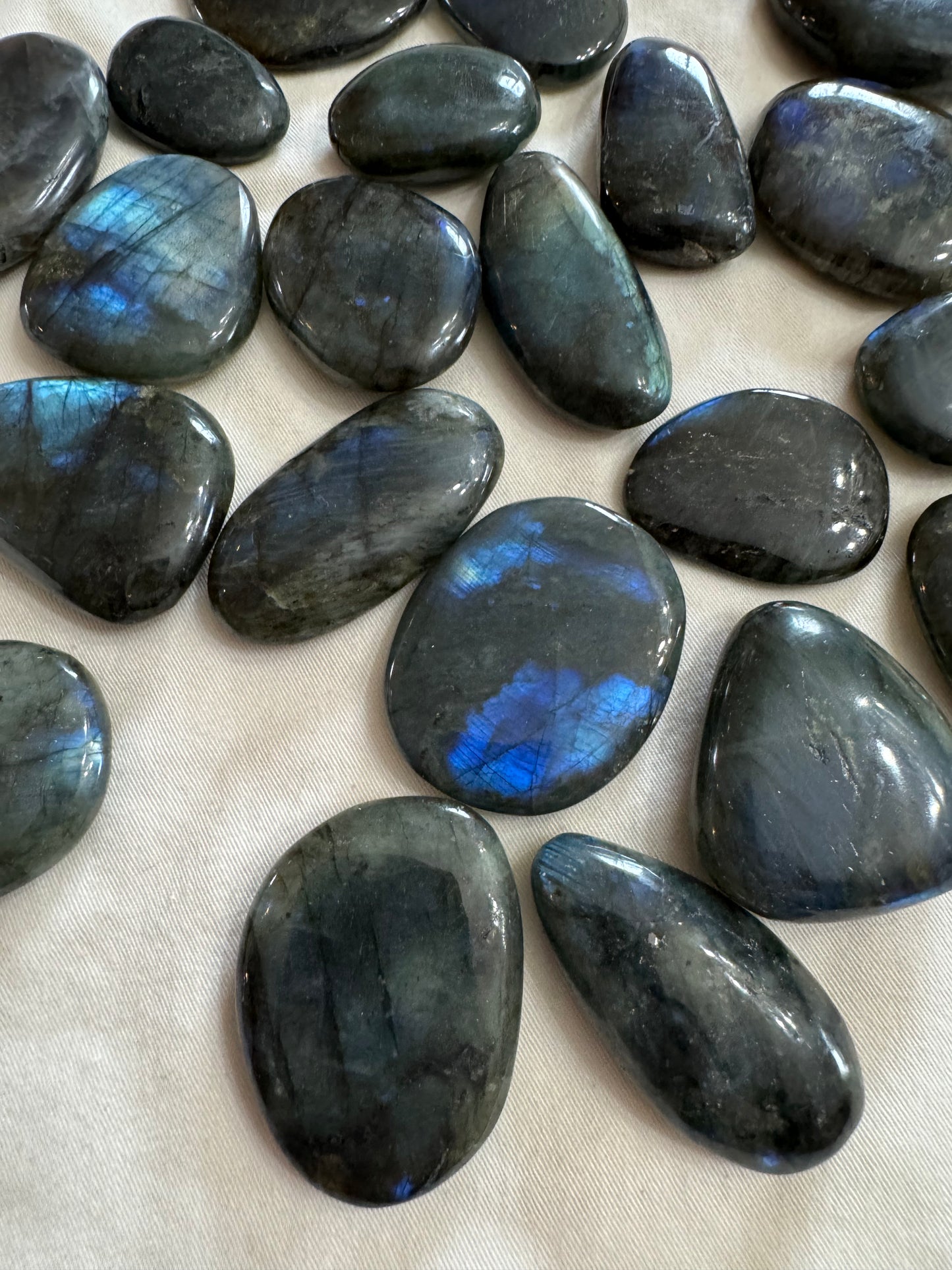 Blue Flash Labradorite Flat Palm Stone 1 Piece