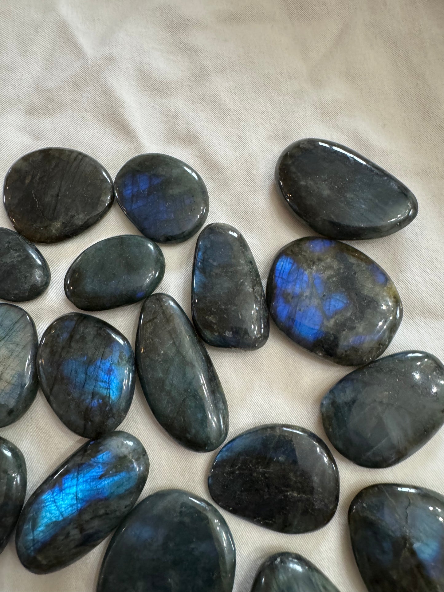 Blue Flash Labradorite Flat Palm Stone 1 Piece