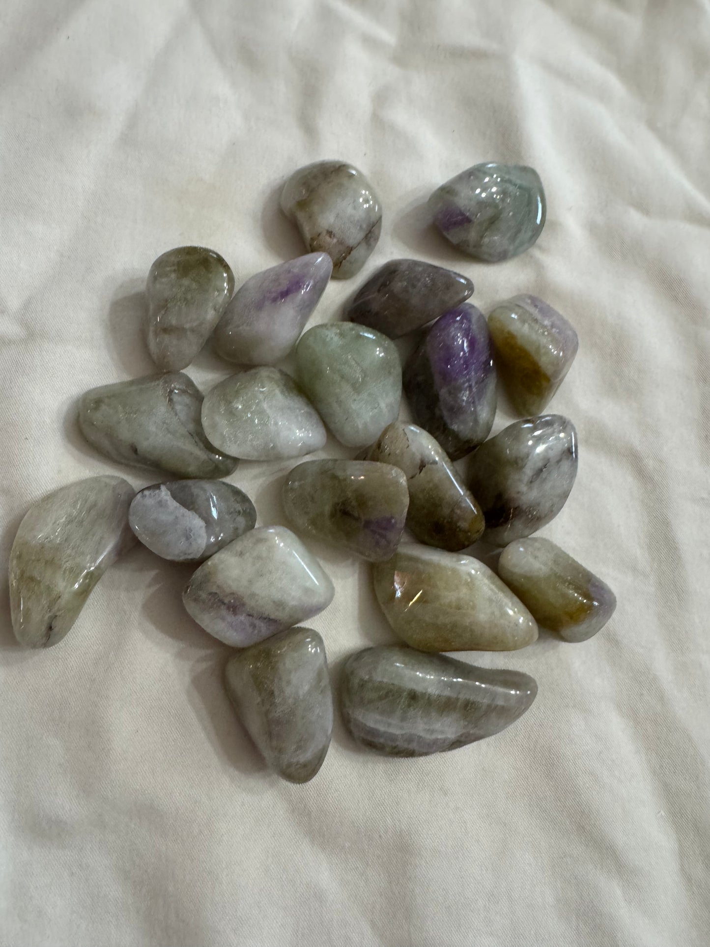 Amegreen Quartz Crystal 2 Piece