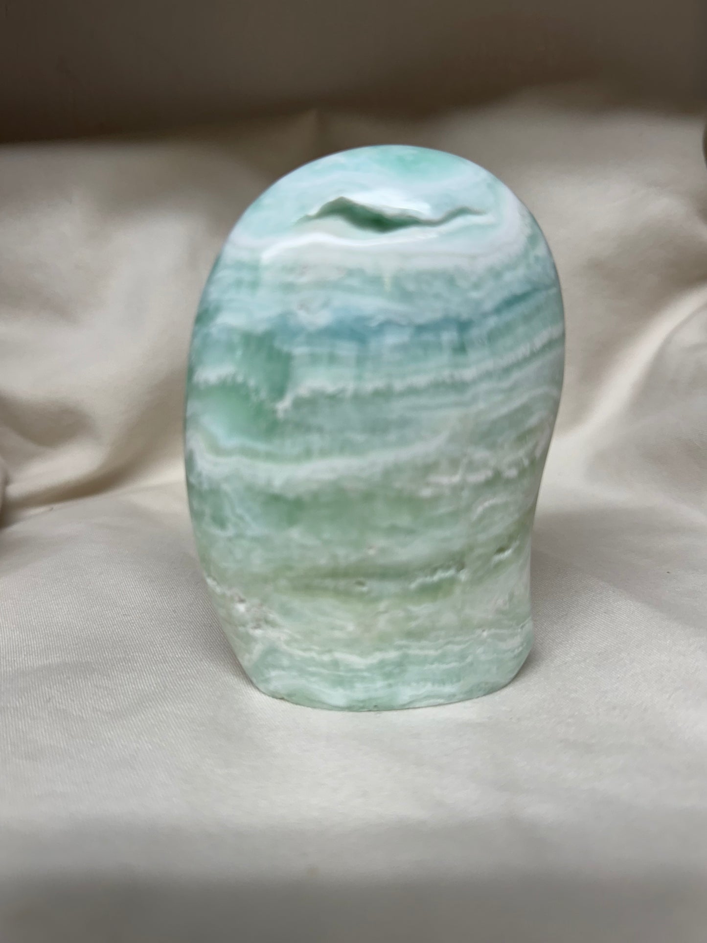 Caribbean Calcite Free Forms Rounded