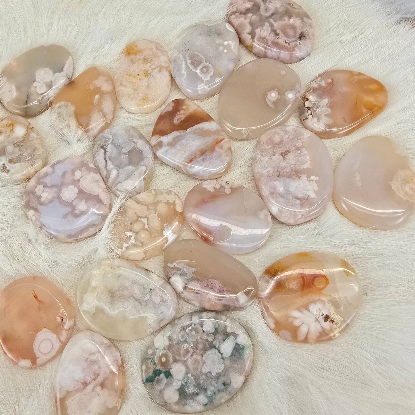 Flower Agate Crystal Flat Palm Stone