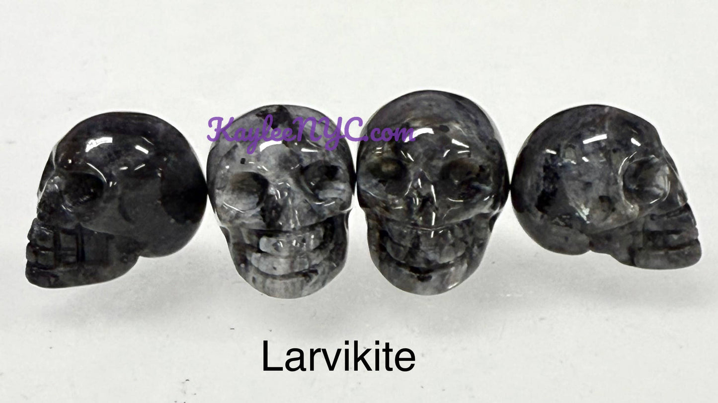 Natural Mix Crystal 22mm Skull Healing Energy