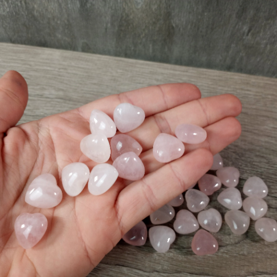 Gemstone Puffy Heart 15mm – Mini Crystal Hearts for Retail