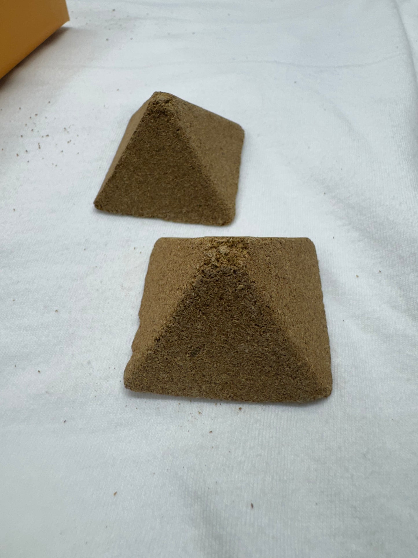 Palo Santo Pyramid 10 Pack