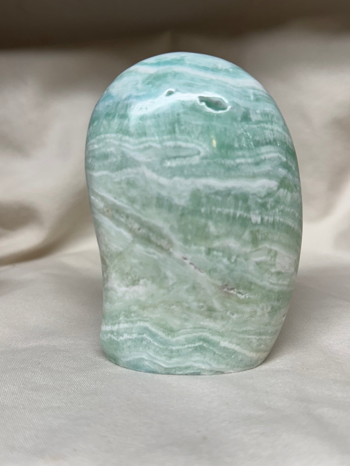 Caribbean Calcite Free Forms Rounded