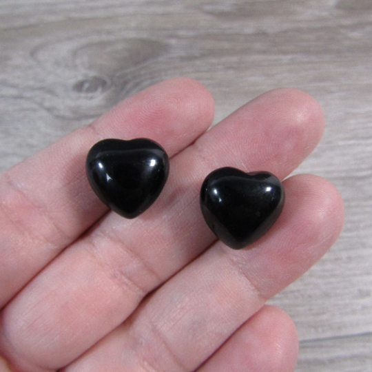 Gemstone Puffy Heart 15mm – Mini Crystal Hearts for Retail