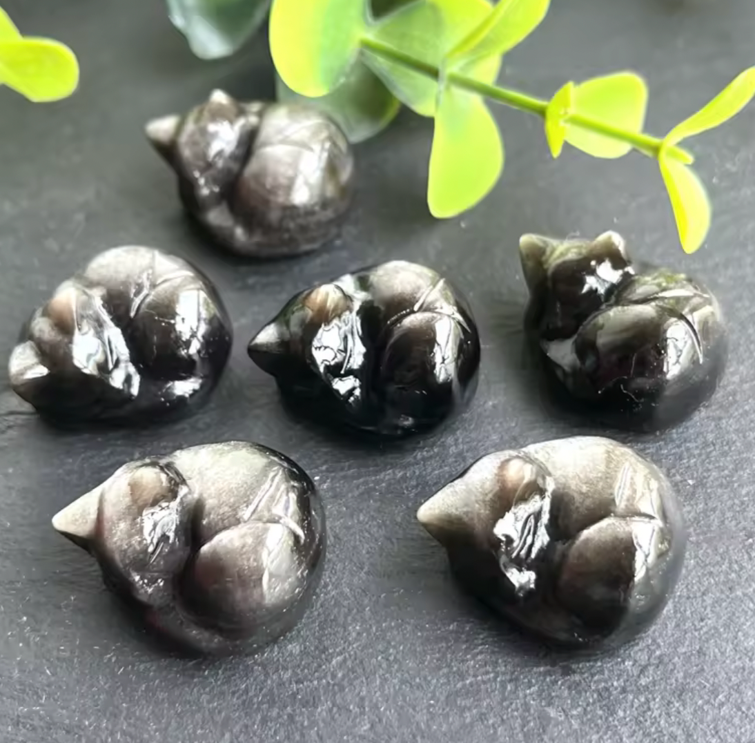 3 cm Sleepy Silver Obsidian Cat, Halloween Decor